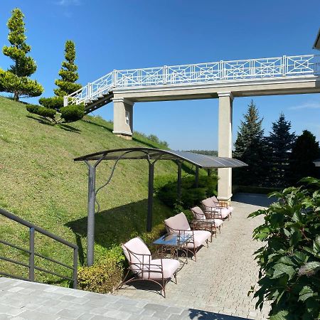 Hotel Sv Львів Екстер'єр фото
