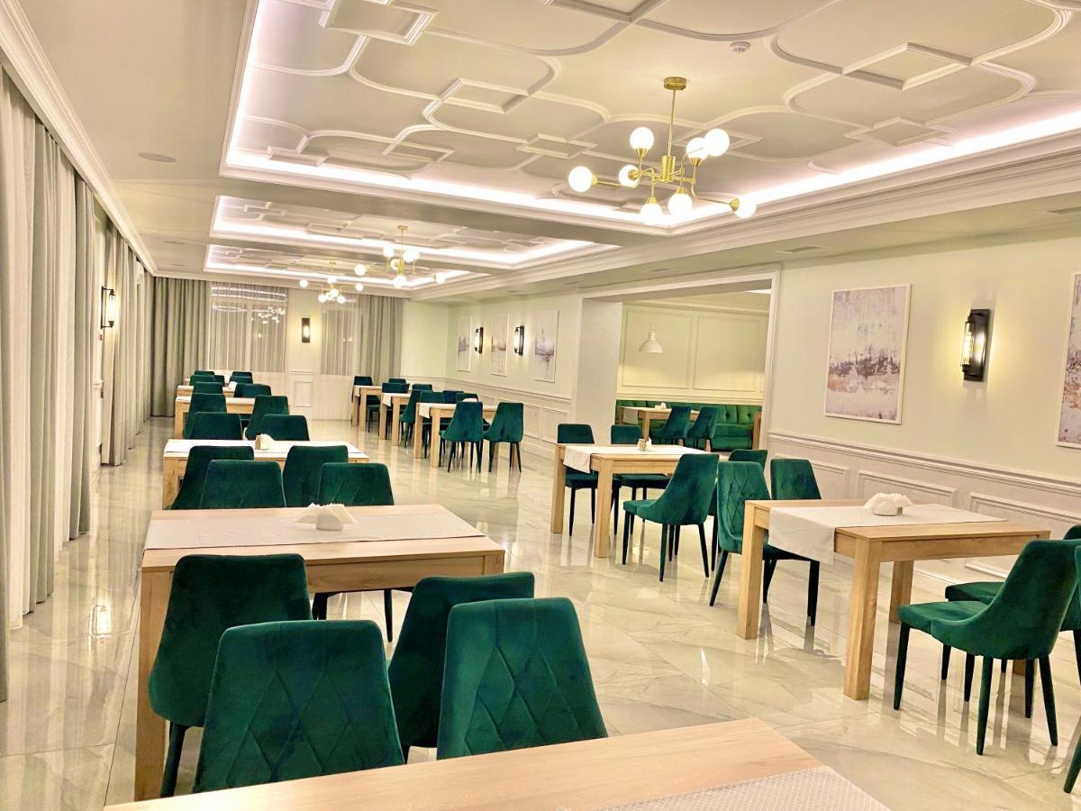 Hotel Sv Львів Екстер'єр фото