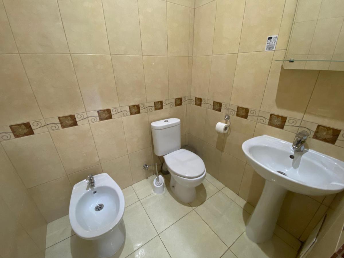 Hotel Sv Львів Екстер'єр фото
